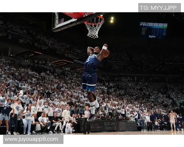 2019年NBA常规赛精彩对决森林狼与雷霆的激烈碰撞回顾